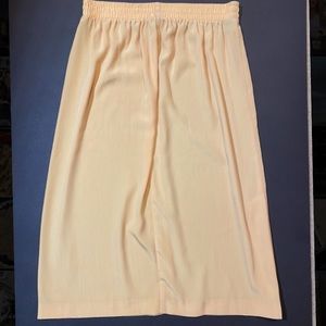Yellow mid length skirt- thrifted and never worn